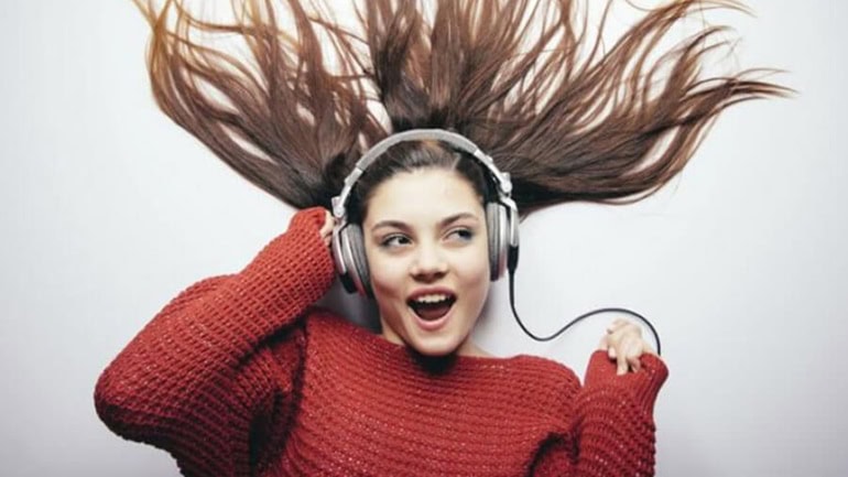 Müzik Dinlemenin Faydaları: Beden ve Ruh Üzerindeki İyileştirici Güç